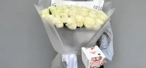 Какие цветы дольше всего стоят в букете и как продлить их свежесть