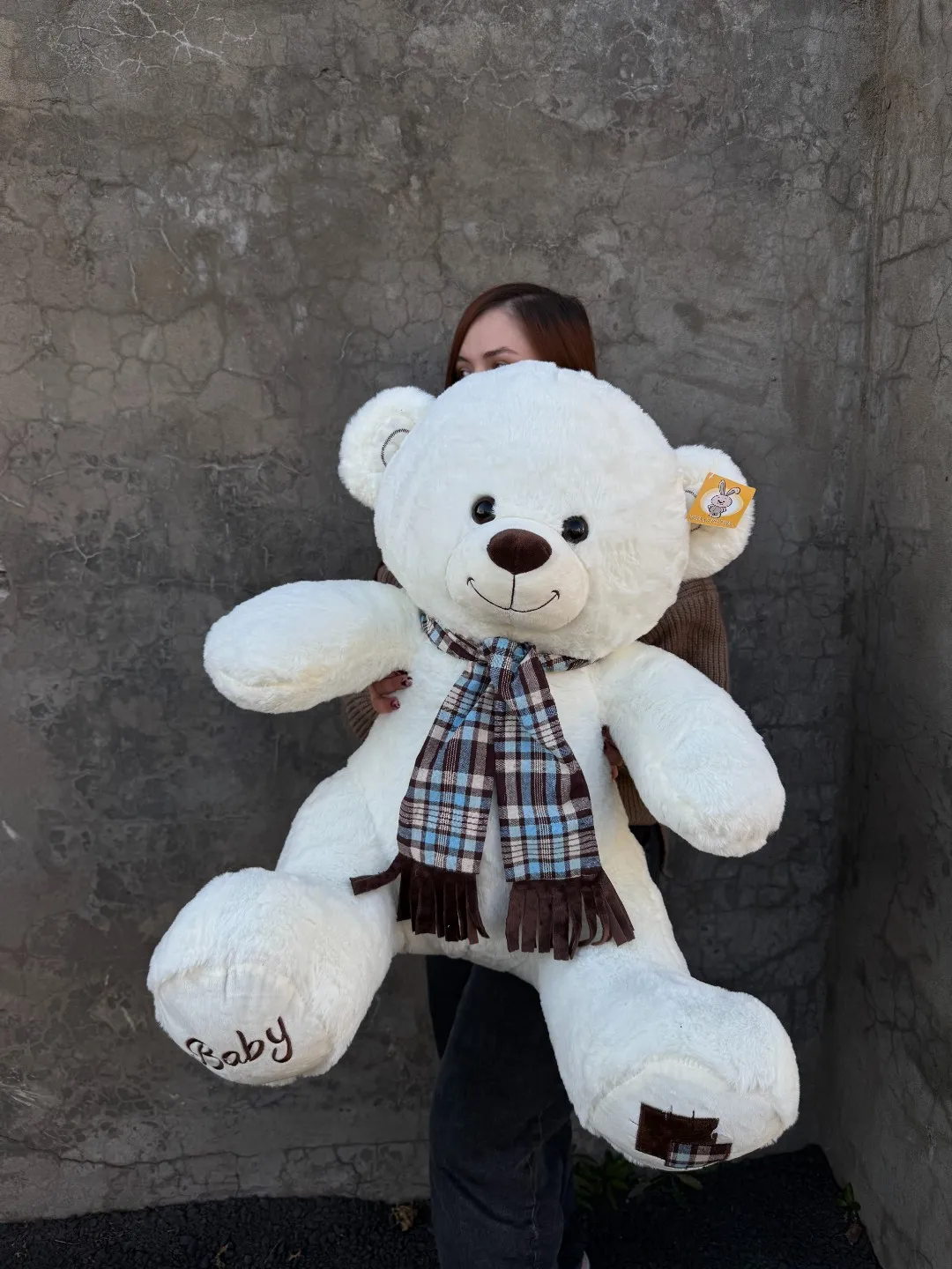 Милый белый медведь от интернет-магазина цветов в 