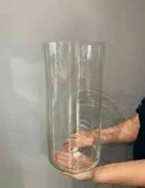 Высокая ваза из стекла