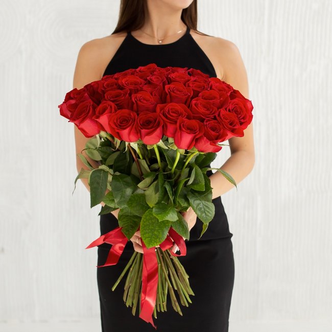 Купить «51 красная роза» из категории «Розы» в «Уфе» - «Цвет настроения»