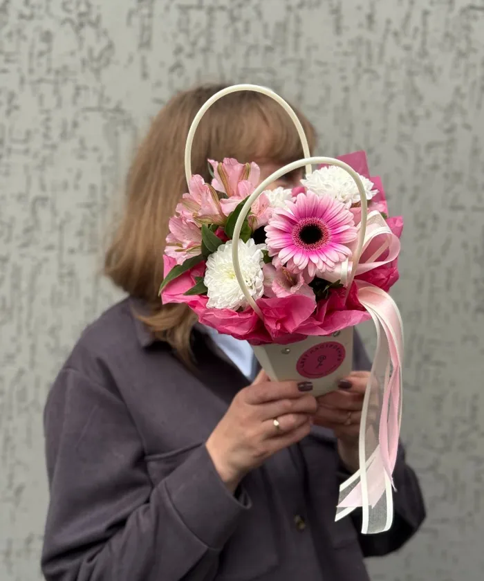 Милый комплимент от интернет-магазина цветов в 