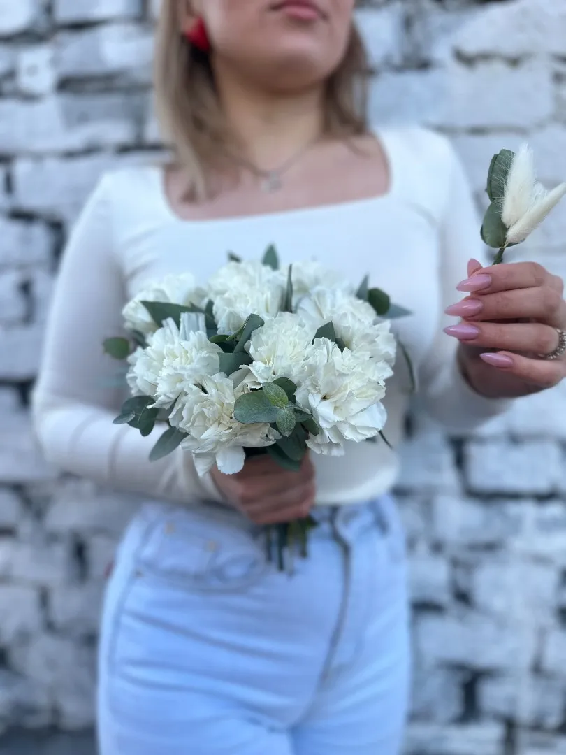 Свадебный букет «Софи Лорен» от интернет-магазина цветов в 