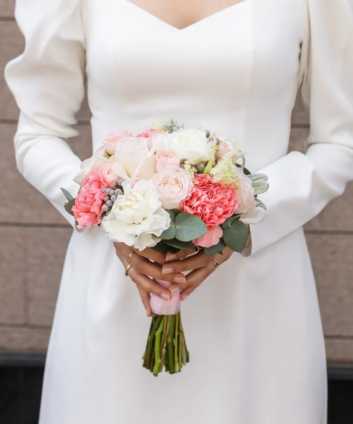 Свадебный букет &laquo;Трепетные чувства&raquo; от интернет-магазина цветов в 