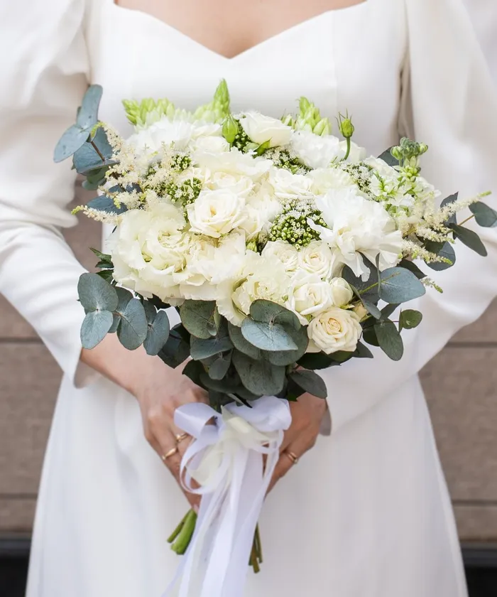 Свадебный букет &laquo;Взбитые сливки&raquo; от интернет-магазина цветов в 