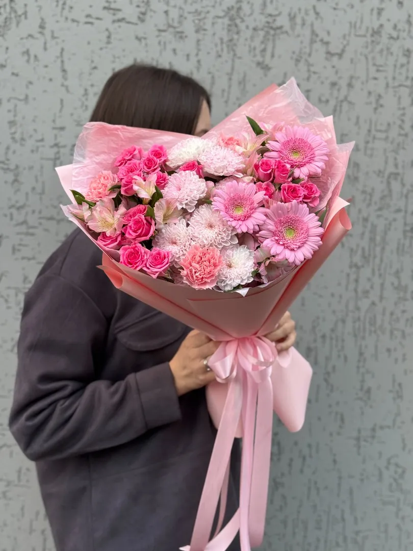 Первый поцелуй от интернет-магазина цветов в 