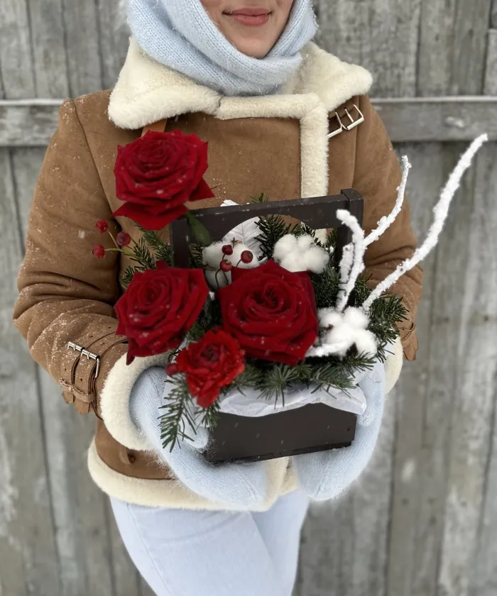 Гранатовый браслет от интернет-магазина цветов в 