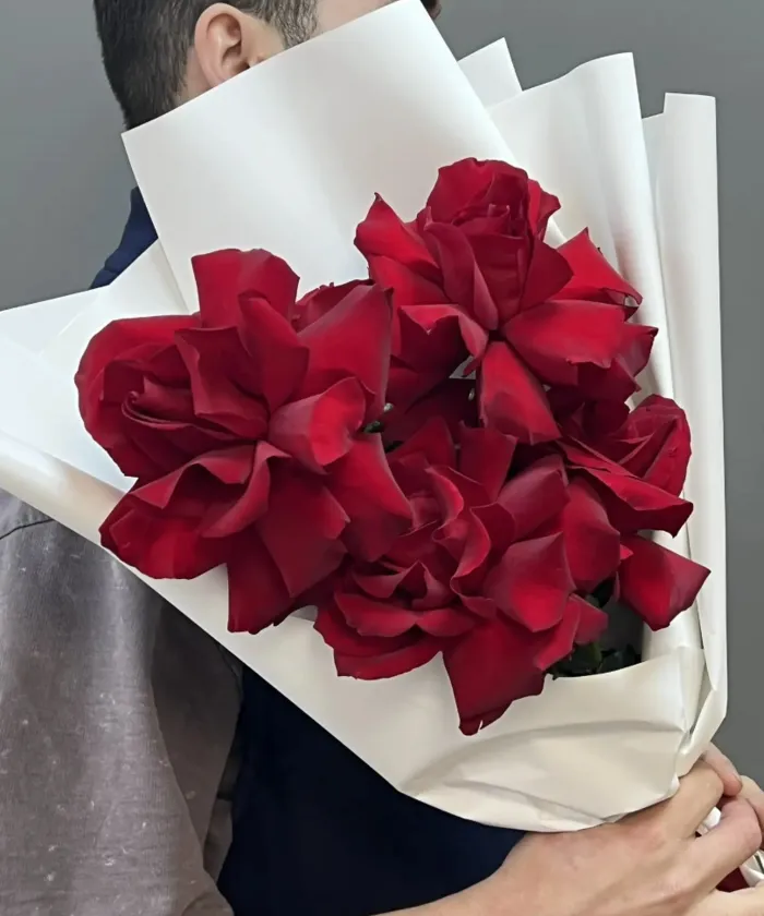 Букет из французских роз &laquo;Цветочный комплимент&raquo; от интернет-магазина цветов в 