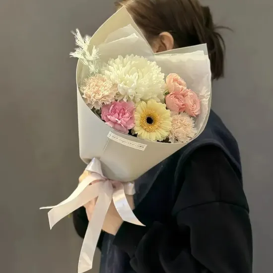 Нежный комплимент от интернет-магазина цветов в 