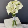 Букет невесты из белых калл