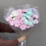 9 разноцветных хризантем в упаковке