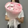 Сборный букет с розовой гортензией и диантусами