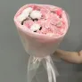 Сборный букет с розовой гортензией и диантусами