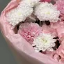 Сборный букет с розовой гортензией и диантусами