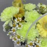 Желтая композиция учителю с хризантемами и гермини
