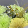 Желтая композиция учителю с хризантемами и гермини