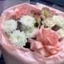 Букет №5 с розовой французской розой и хризантемой
