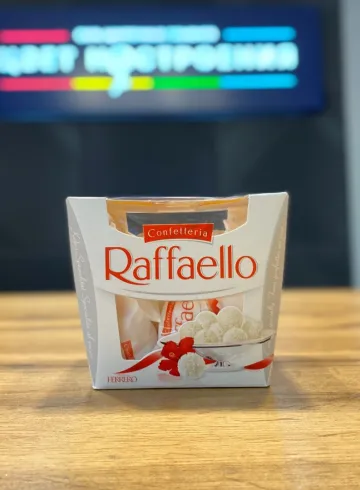 Конфеты &laquo;Рафаэлло&raquo; от интернет-магазина цветов в 