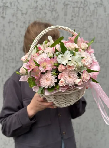 Натали от интернет-магазина цветов в 