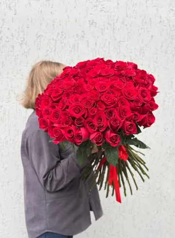 101 красная роза от интернет-магазина цветов в 