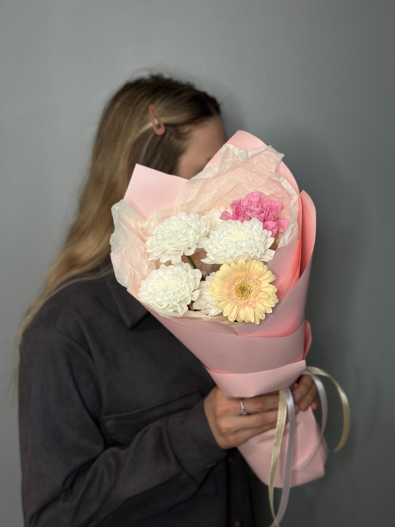 Радостный день от интернет-магазина цветов в 